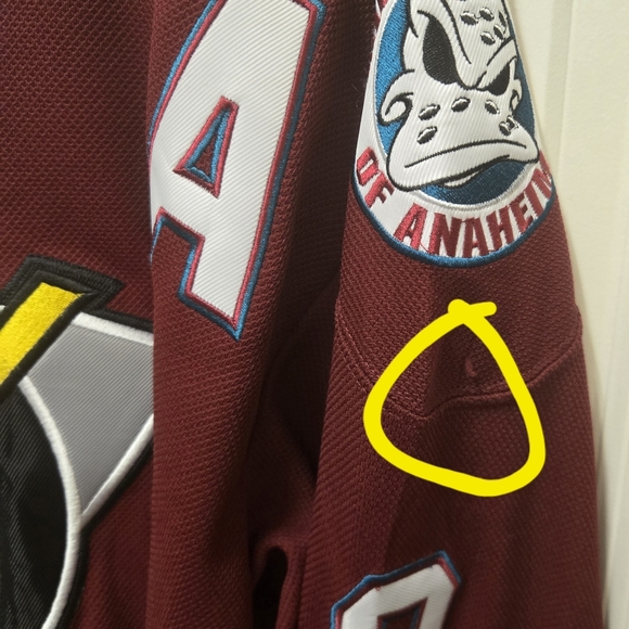 Anaheim Mighty Ducks Jersey CCM Selanne #8 Size 48 - Picture 5 of 10